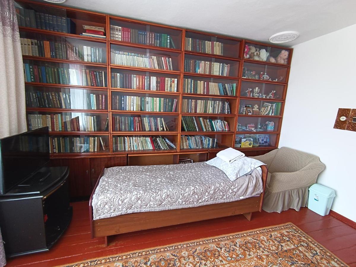 Meerim Guest House Bokonbayevo Buitenkant foto